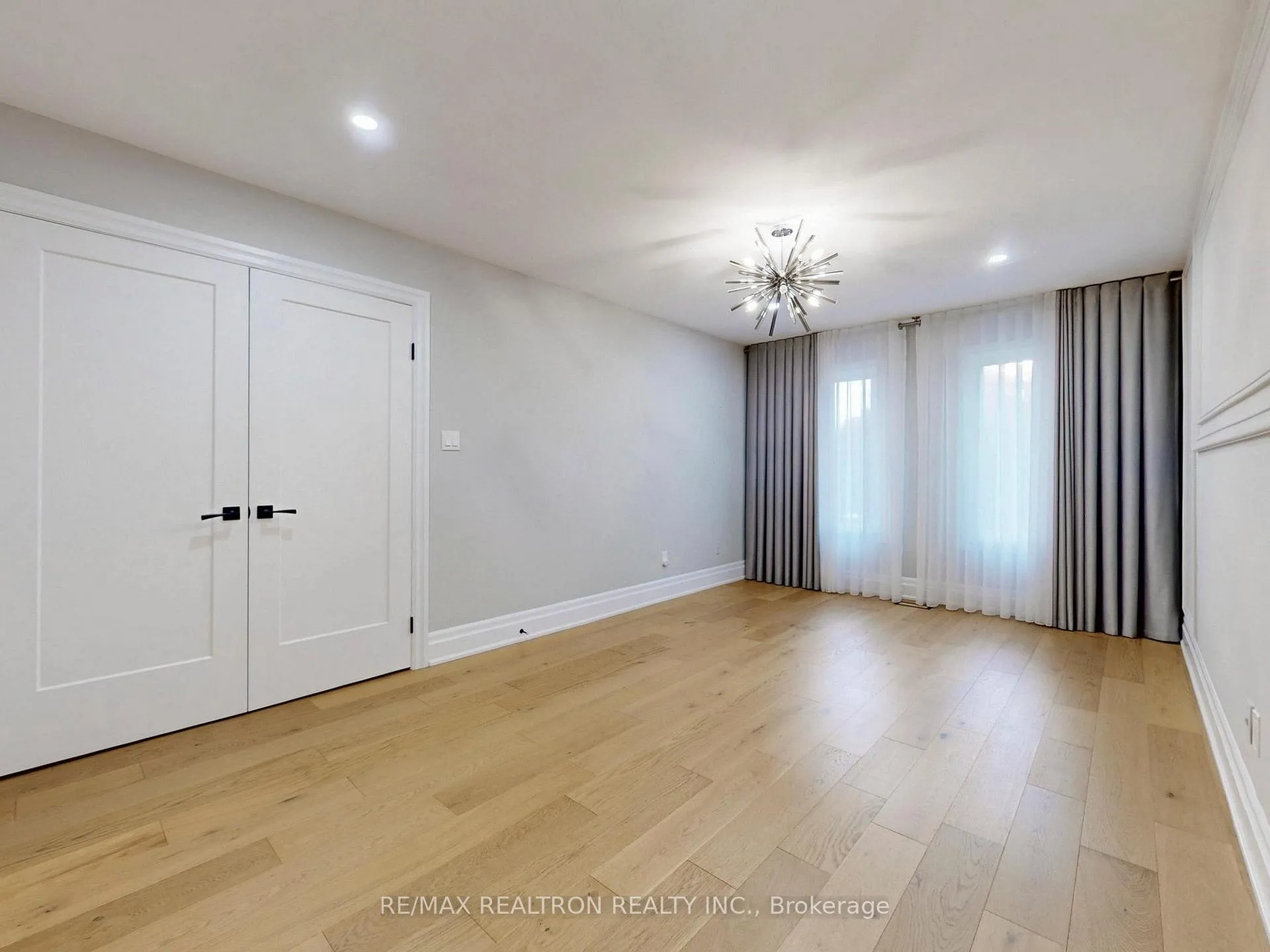Photo 48 of 19 Timpson Drive, Aurora, Aurora Highlands — HOMEH