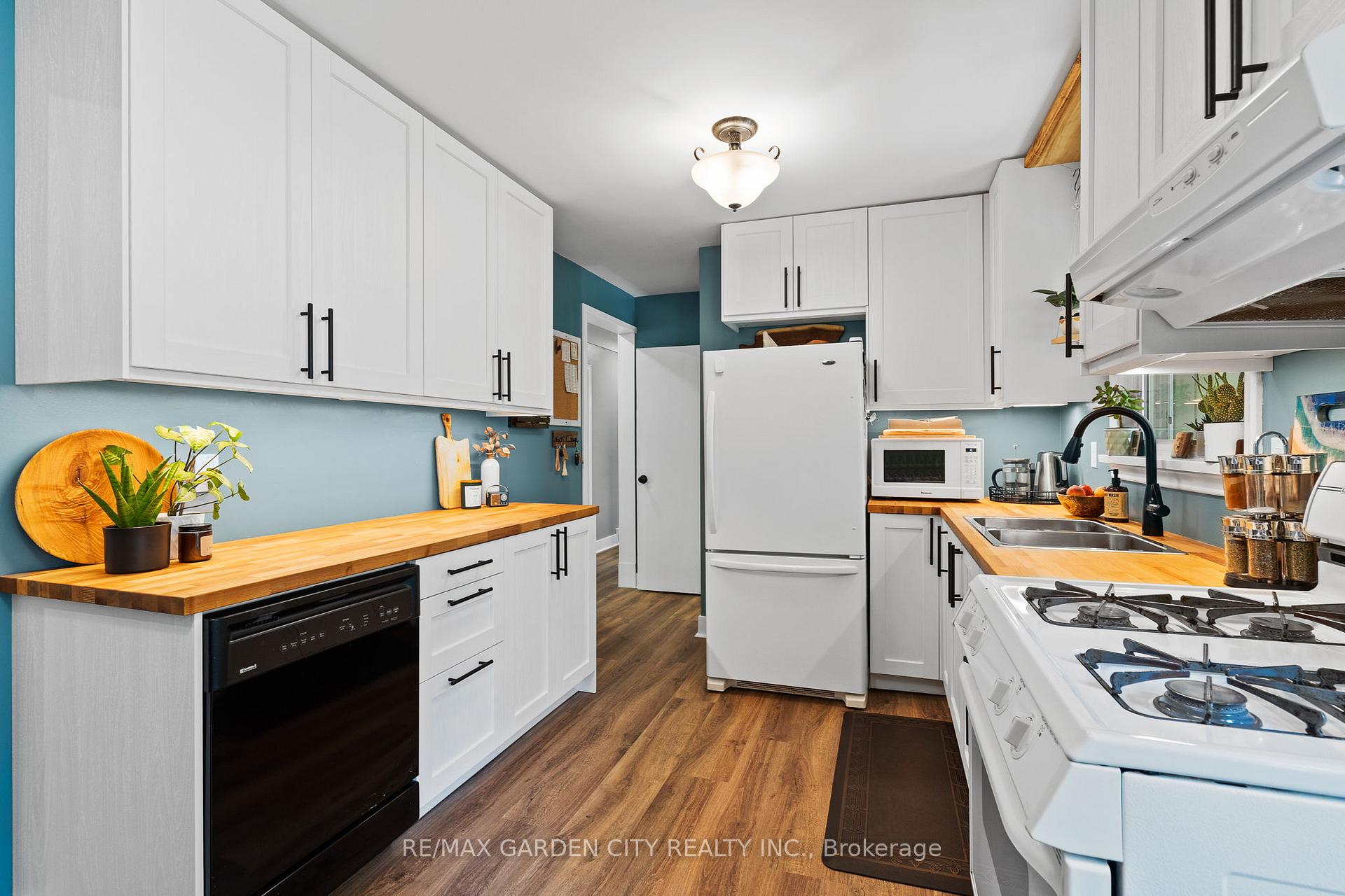Photo 13 of 83 Summerlea Avenue, Welland, N. Welland — HOMEH