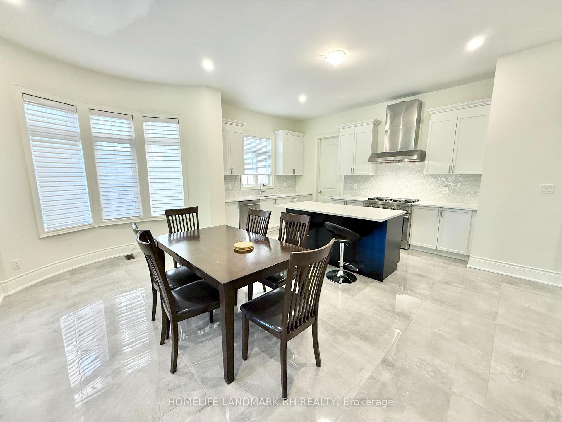Photo 6 of 218 Farrell Road, Vaughan, Patterson — HOMEH