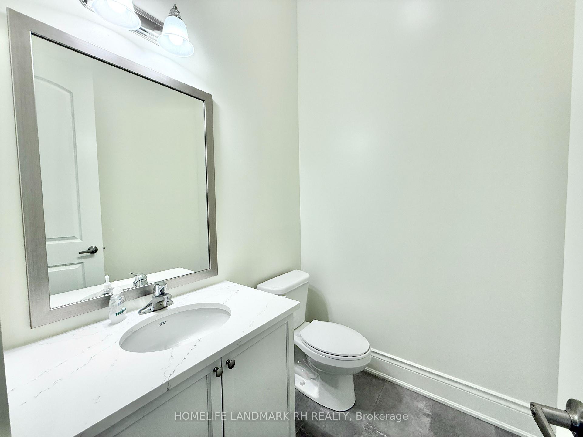 Photo 17 of 218 Farrell Road, Vaughan, Patterson — HOMEH