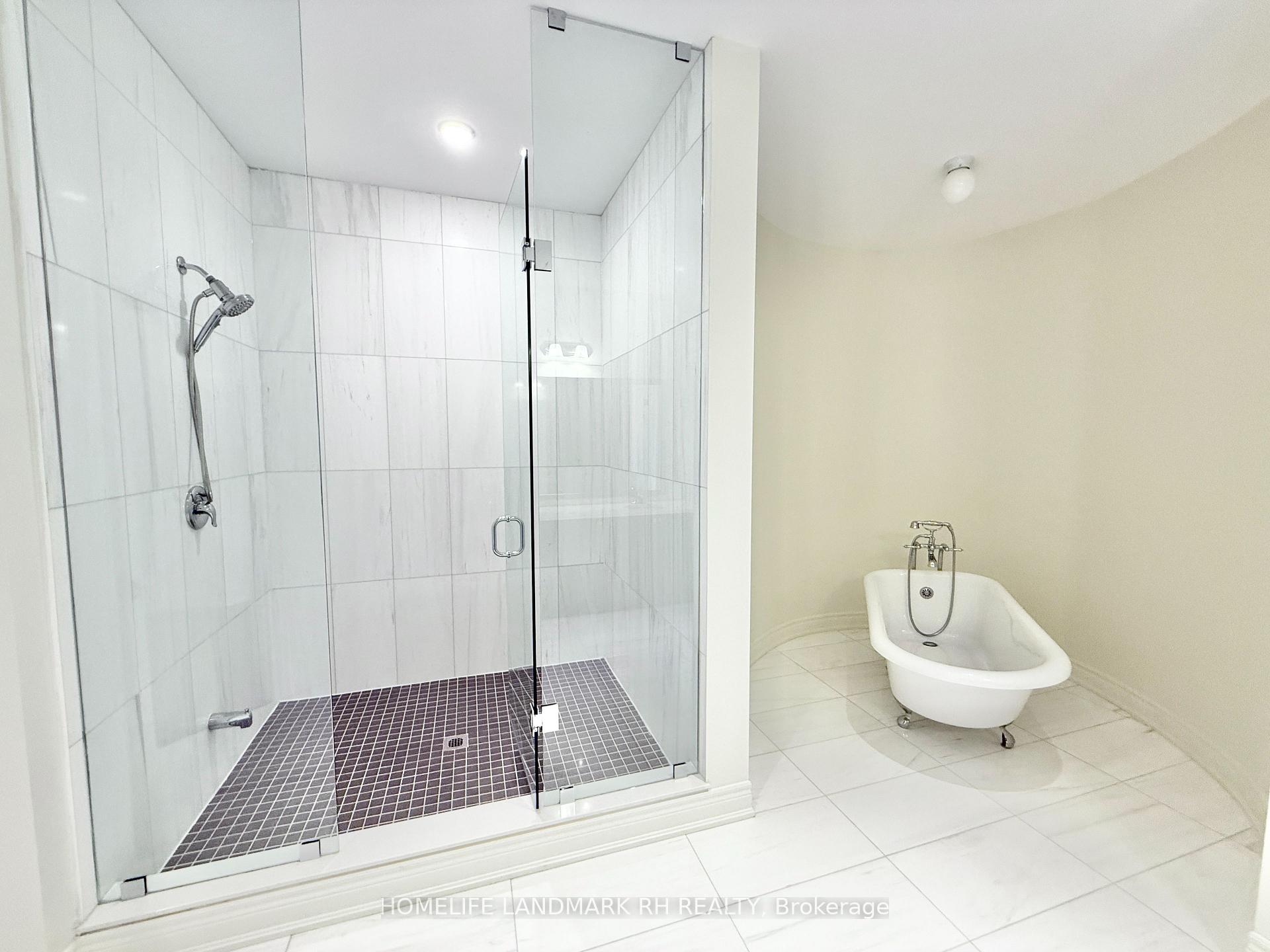 Photo 26 of 218 Farrell Road, Vaughan, Patterson — HOMEH