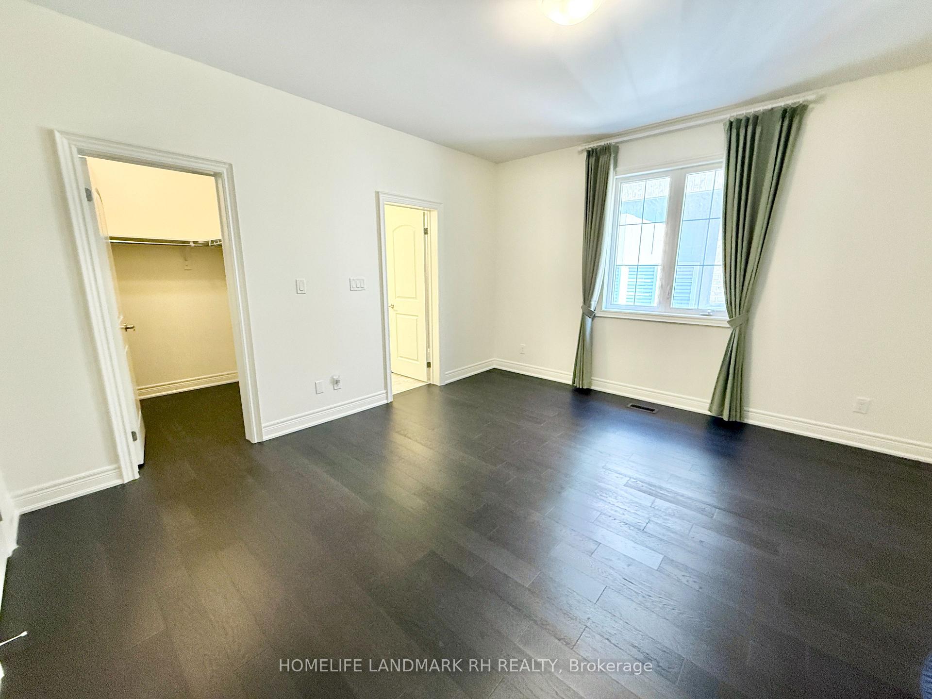 Photo 28 of 218 Farrell Road, Vaughan, Patterson — HOMEH