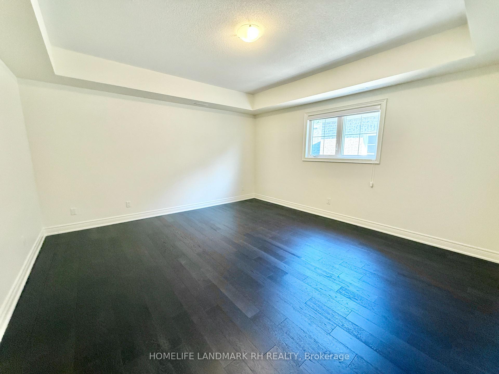 Photo 40 of 218 Farrell Road, Vaughan, Patterson — HOMEH