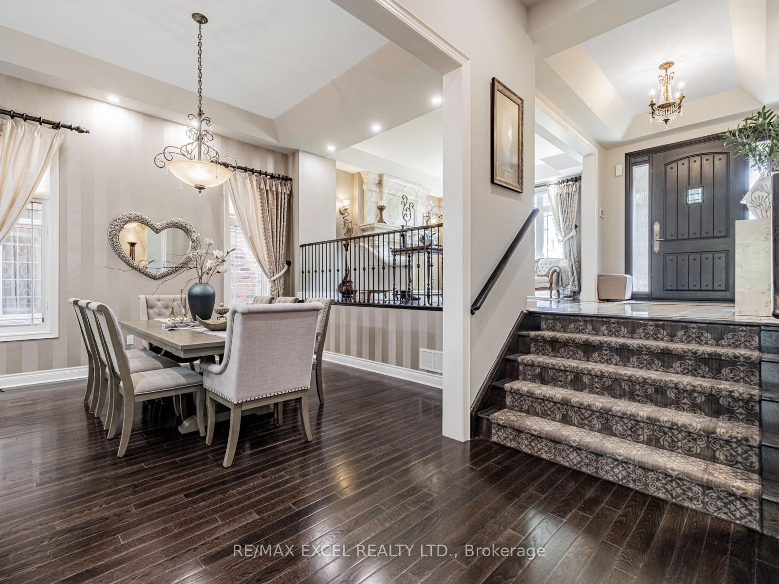 Photo 6 of 146 Upper Post Road W, Vaughan, Patterson — HOMEH