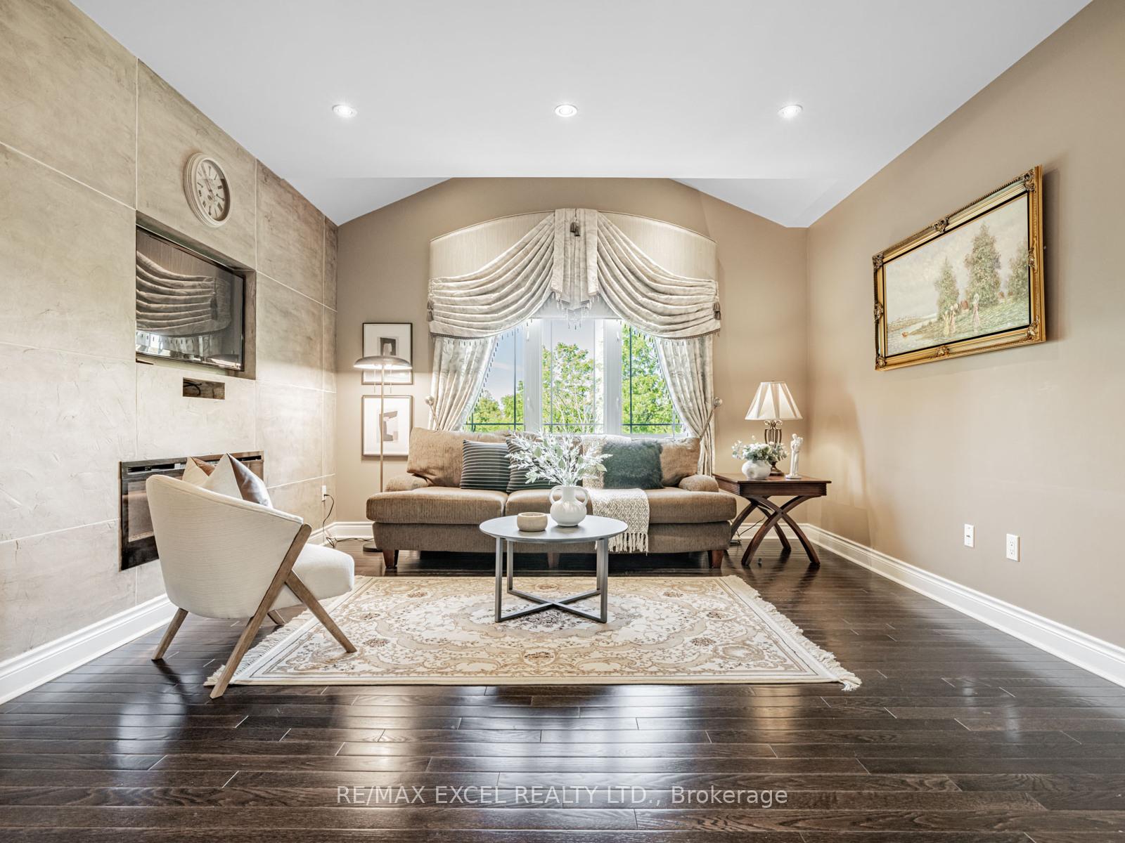 Photo 20 of 146 Upper Post Road W, Vaughan, Patterson — HOMEH