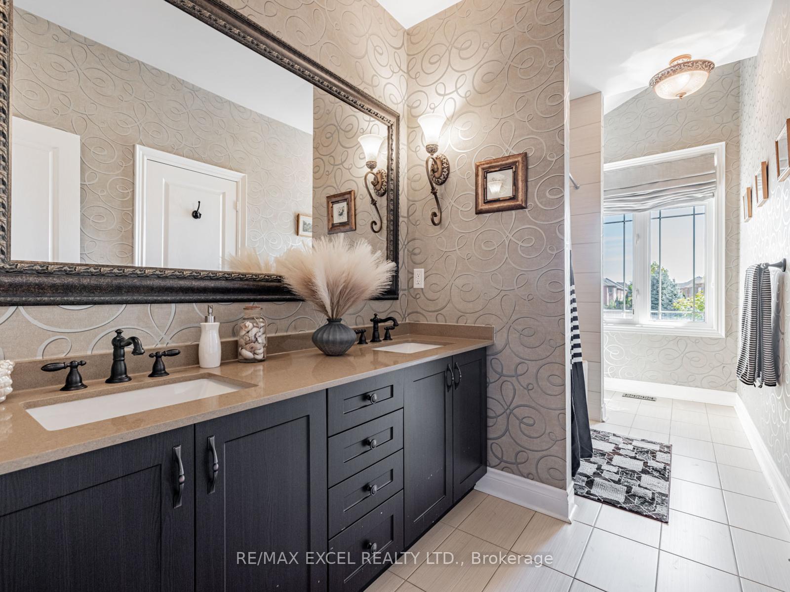 Photo 29 of 146 Upper Post Road W, Vaughan, Patterson — HOMEH