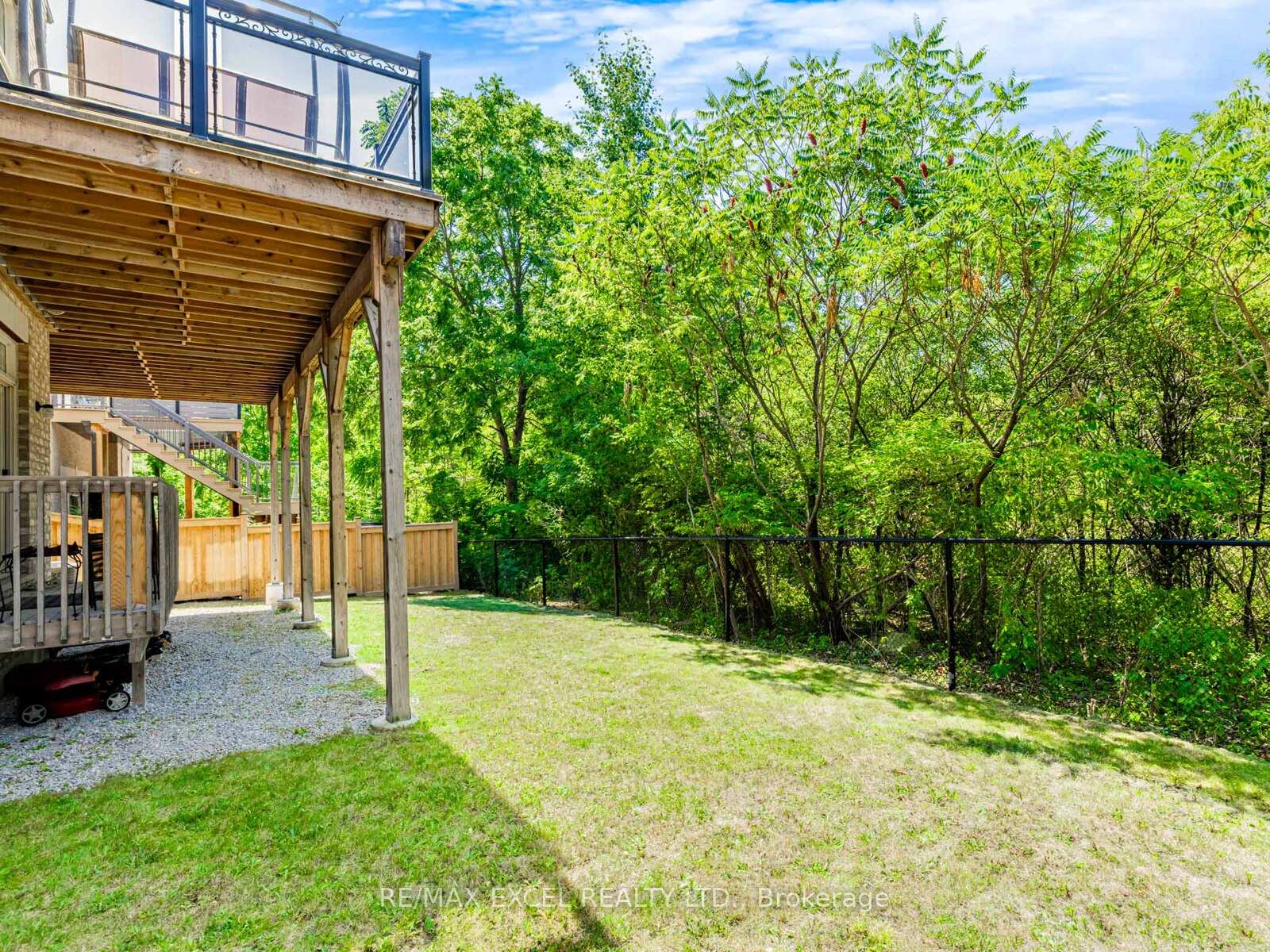 Photo 41 of 146 Upper Post Road W, Vaughan, Patterson — HOMEH