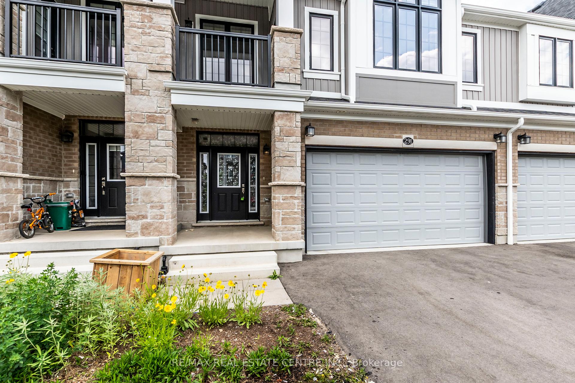 Photo 2 of 291 Raspberry Place, Waterloo — HOMEH