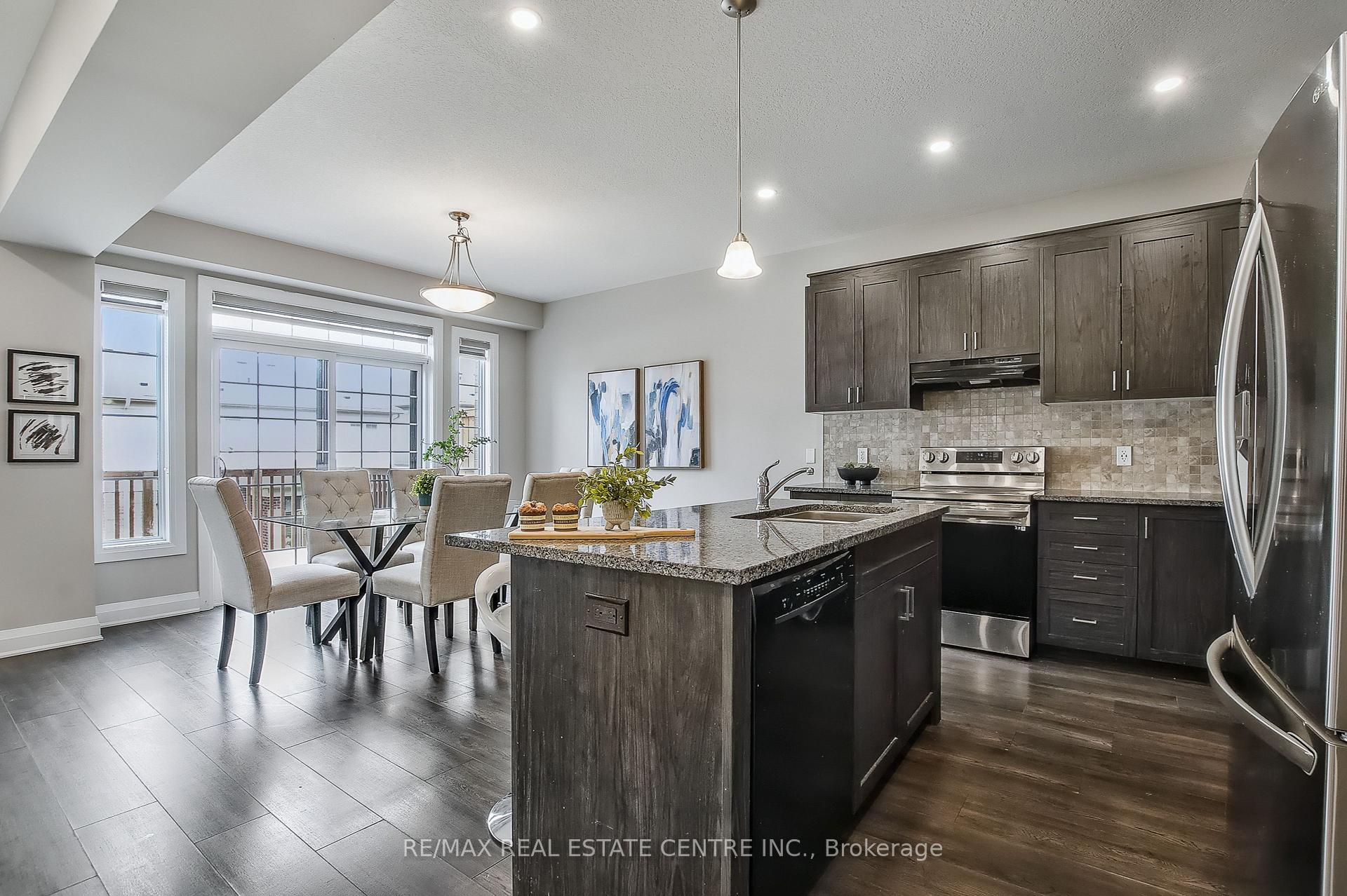 Photo 9 of 291 Raspberry Place, Waterloo — HOMEH