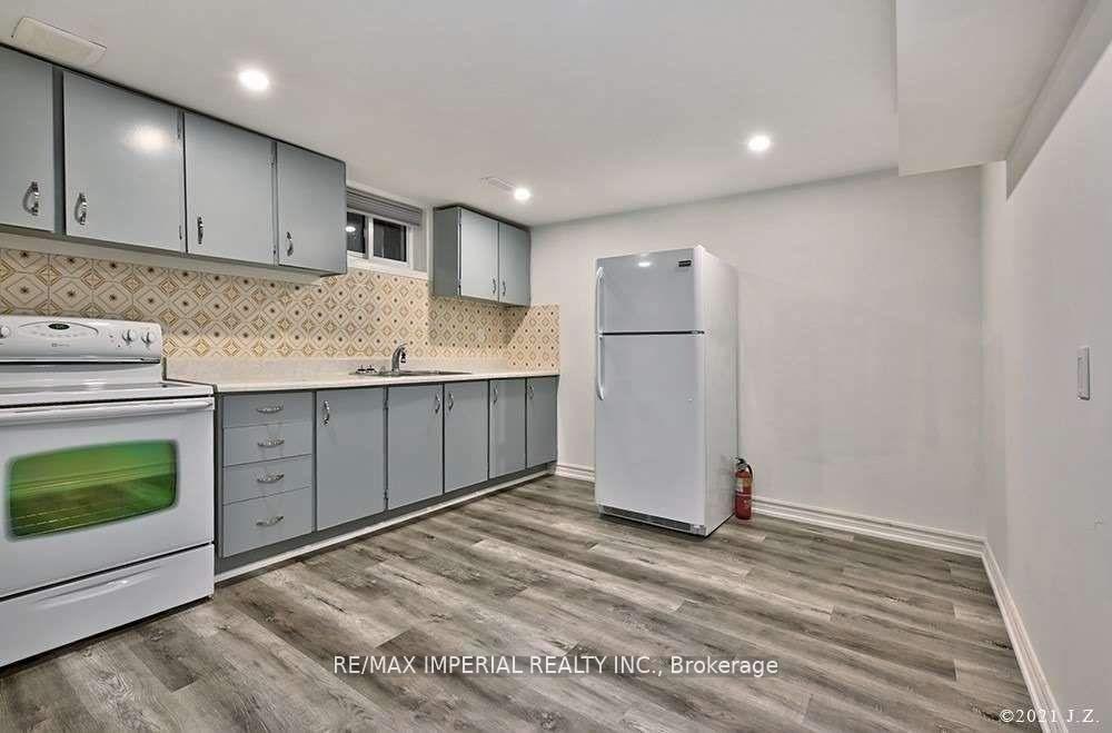 Photo 8 of Unit Bsmt, 711 Gilbert Street, Whitby, Downtown Whitby — HOMEH
