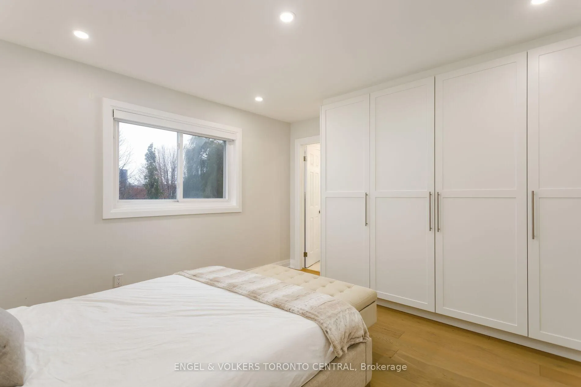 Photo 27 of 41 Gianmarco Way, Vaughan, Vellore Village — HOMEH