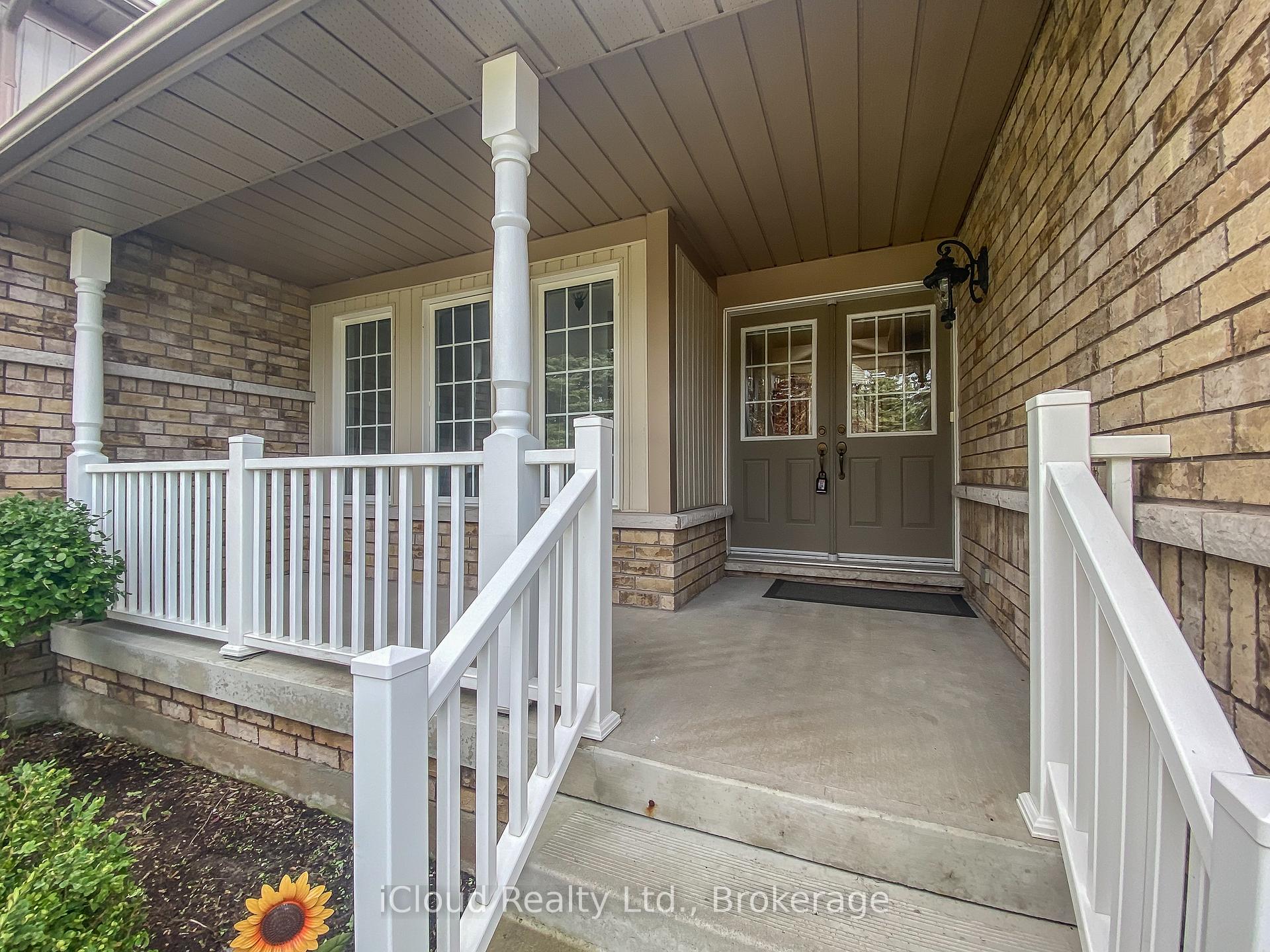 Photo 3 of 154 Royal Beech Drive, Wasaga Beach — HOMEH