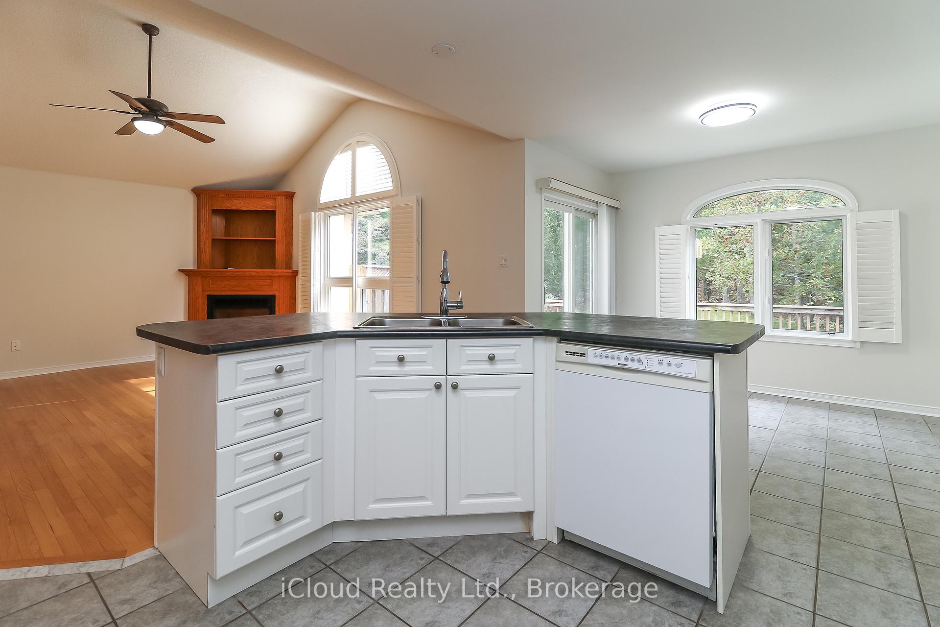Photo 20 of 154 Royal Beech Drive, Wasaga Beach — HOMEH