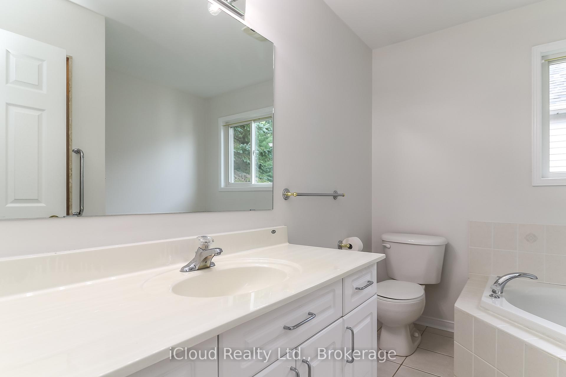 Photo 24 of 154 Royal Beech Drive, Wasaga Beach — HOMEH