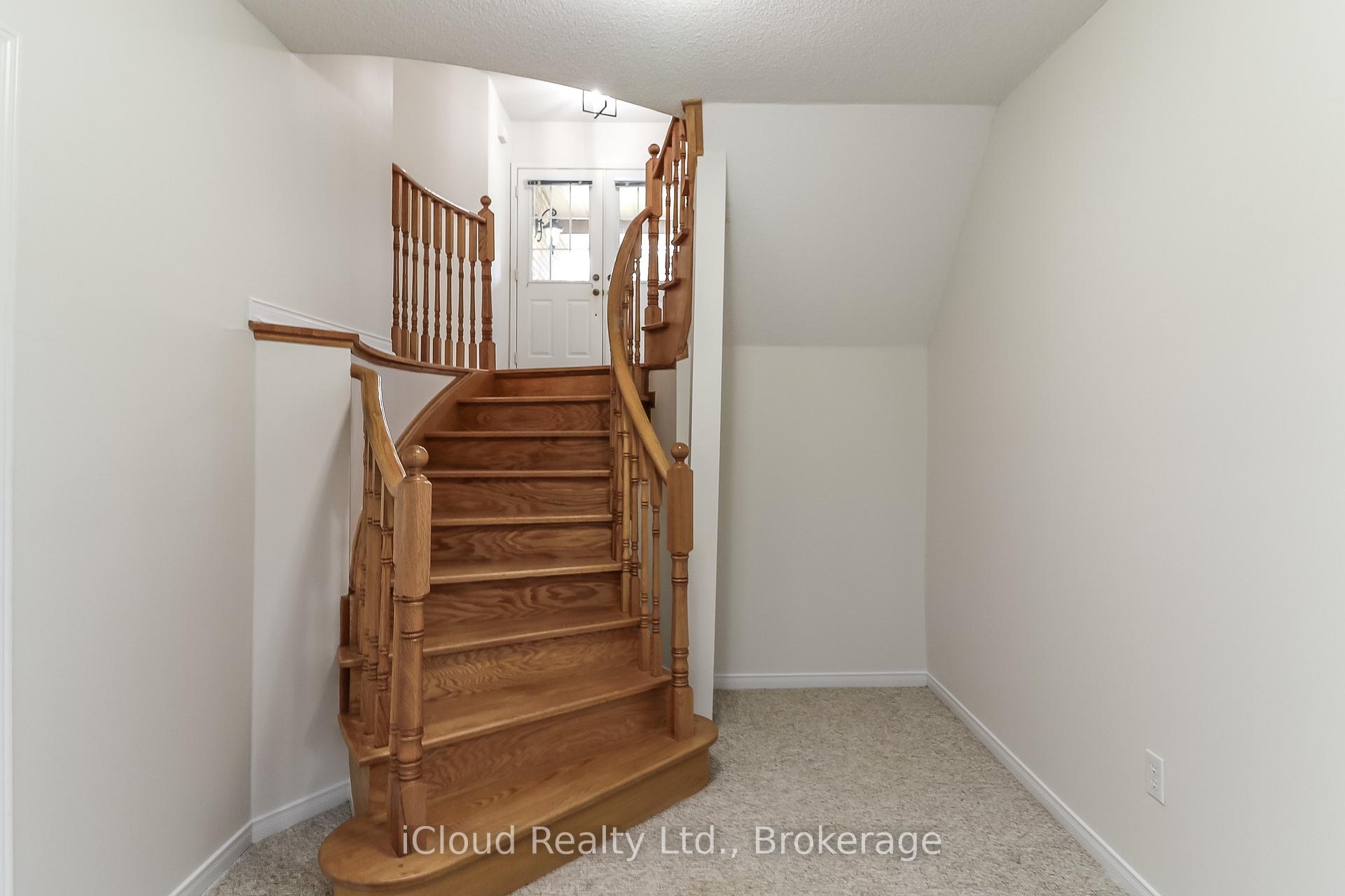 Photo 30 of 154 Royal Beech Drive, Wasaga Beach — HOMEH