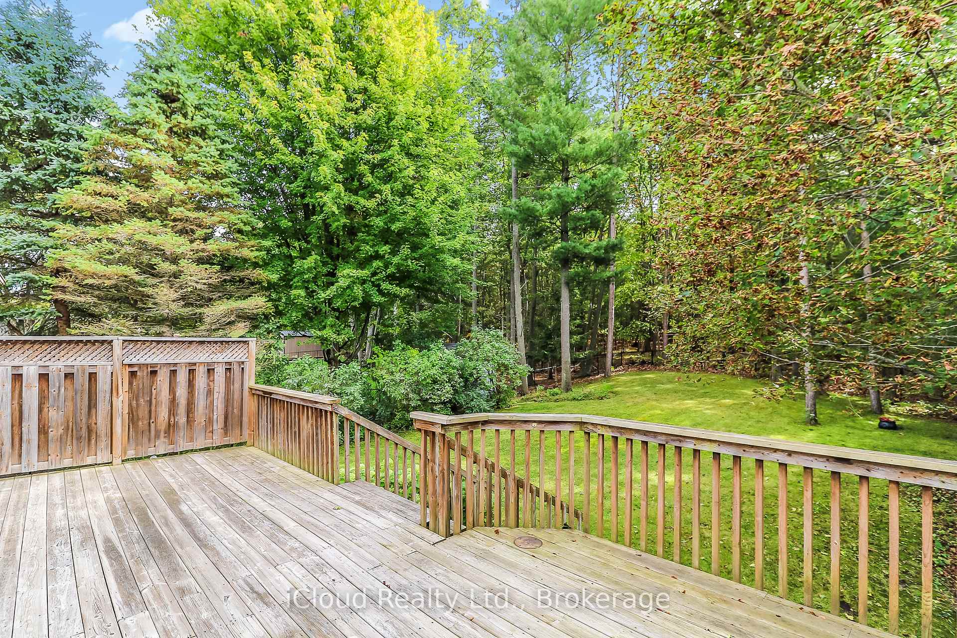 Photo 40 of 154 Royal Beech Drive, Wasaga Beach — HOMEH