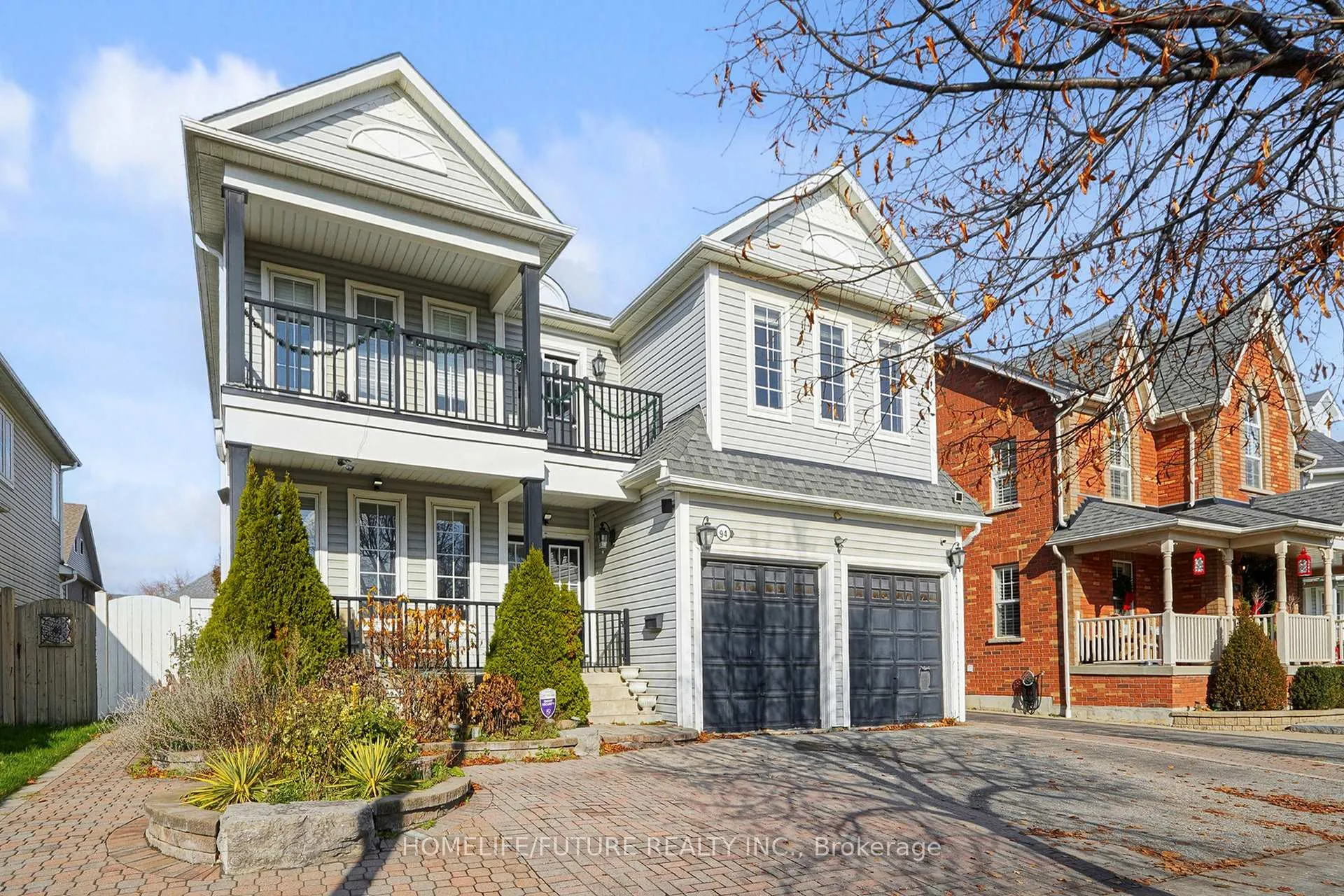Photo 1 of 94 Carnwith Drive E, Whitby, Brooklin — HOMEH