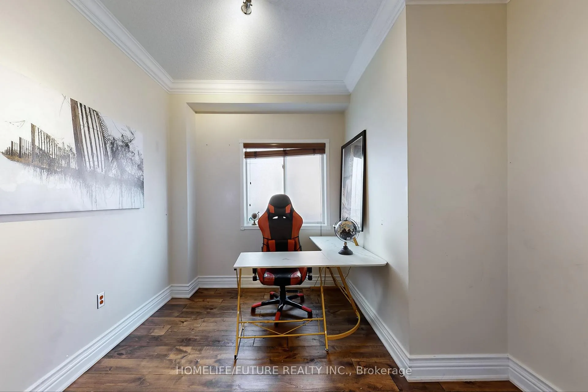 Photo 12 of 94 Carnwith Drive E, Whitby, Brooklin — HOMEH