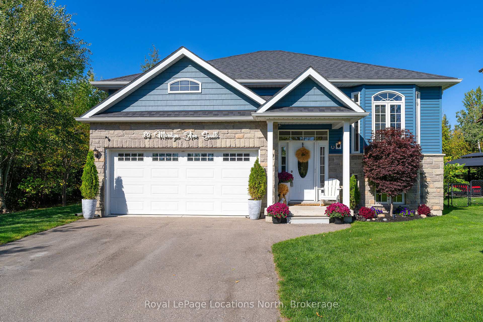 Front of 86 Marilyn Avenue S