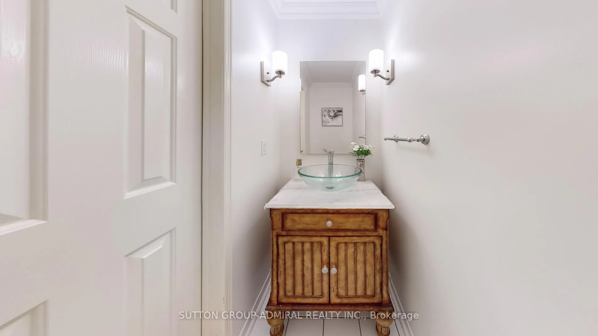 Photo 18 of 6 Mcdougall Court, Vaughan, Uplands — HOMEH