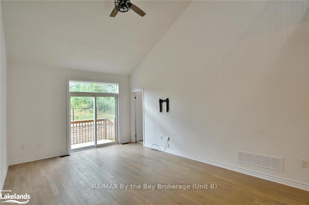 Photo 18 of 17 Eberhardt Drive, Wasaga Beach — HOMEH