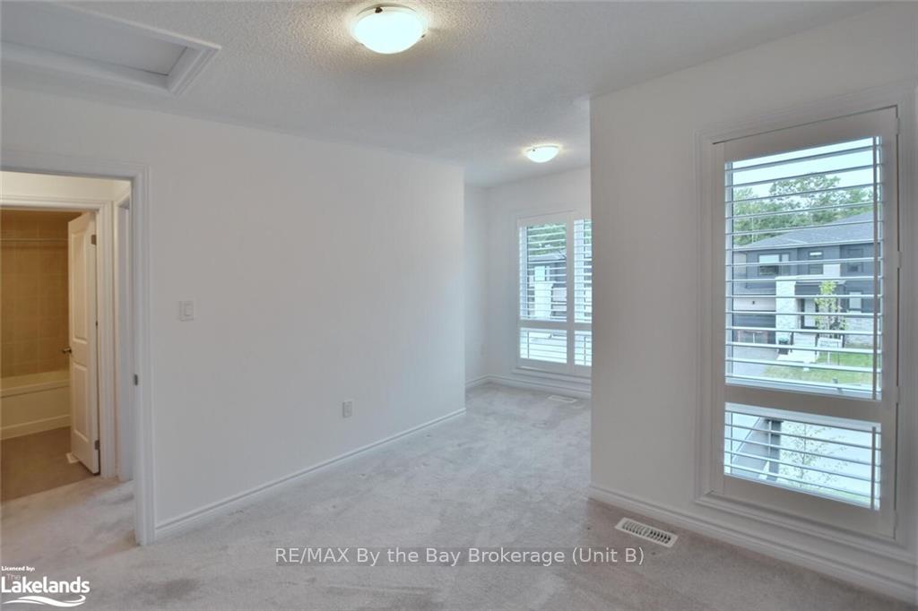 Photo 35 of 17 Eberhardt Drive, Wasaga Beach — HOMEH