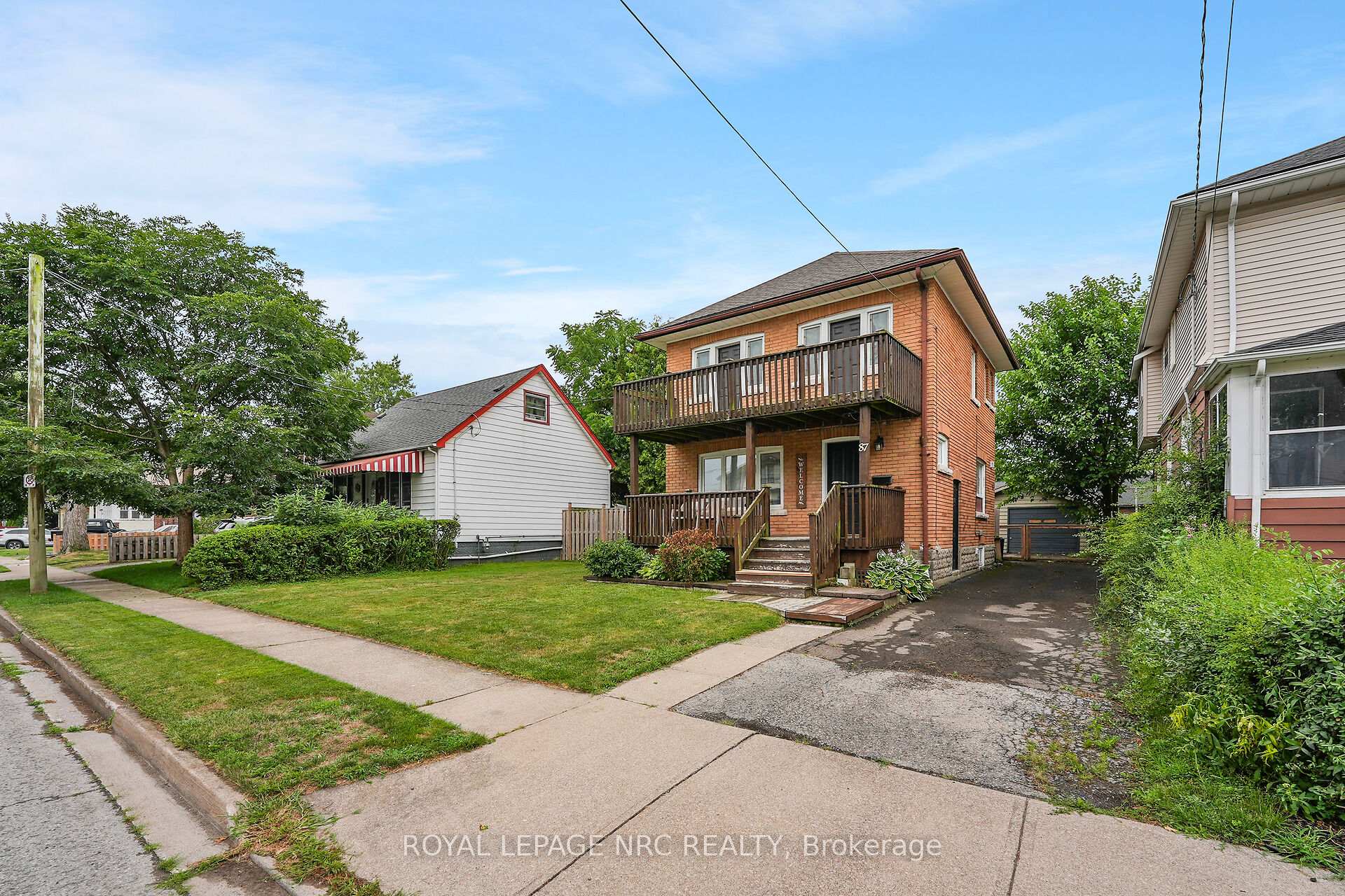 Front of 87 Oakland Avenue