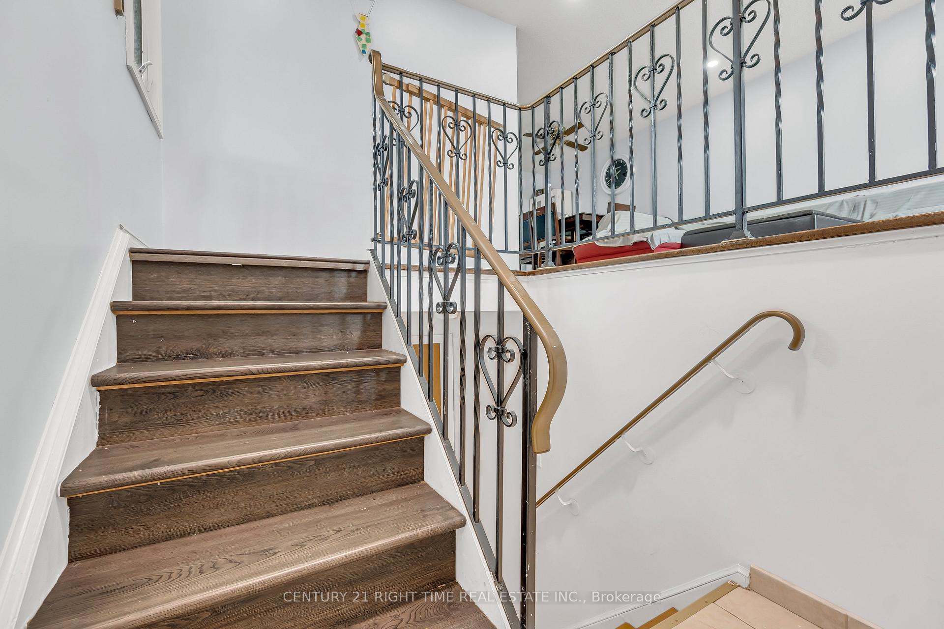 Photo 5 of 445 Drummerhill Crescent, Waterloo — HOMEH