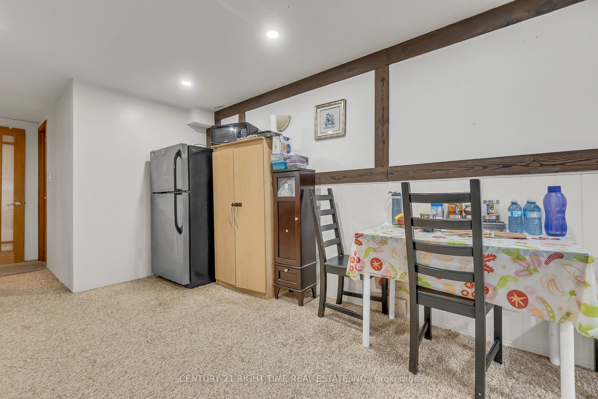Photo 28 of 445 Drummerhill Crescent, Waterloo — HOMEH