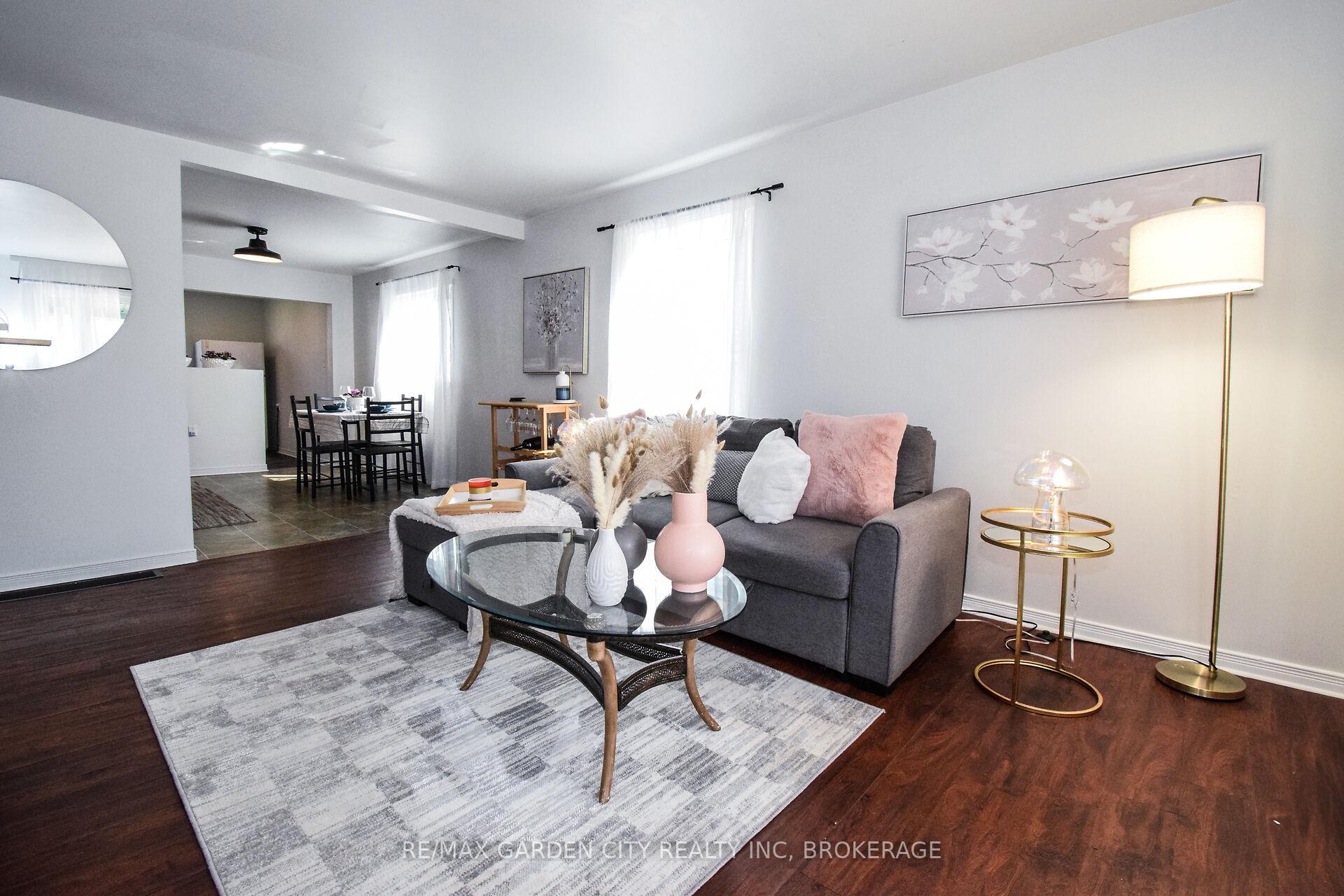 Photo 5 of 20 Ajax Avenue, Welland, Lincoln/Crowland — HOMEH
