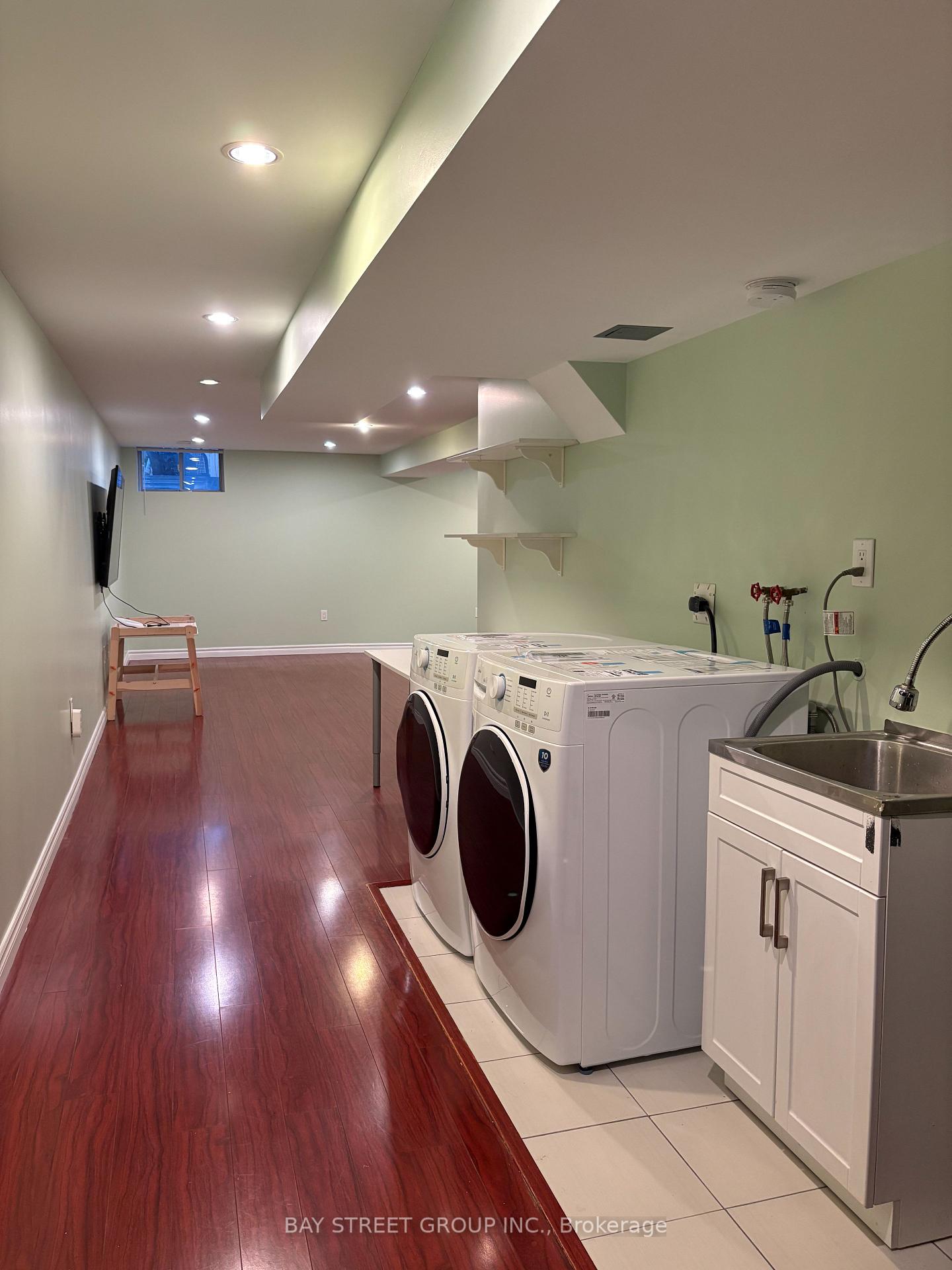 Photo 18 of 19 Coranto Way, Vaughan, Vellore Village — HOMEH