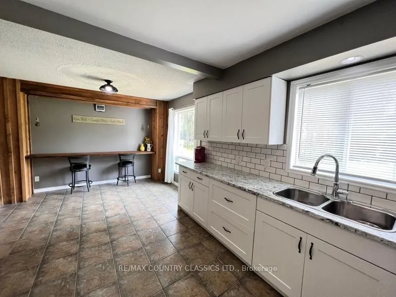 Photo 20 of 76 York River Drive, Bancroft, Bancroft Ward — HOMEH