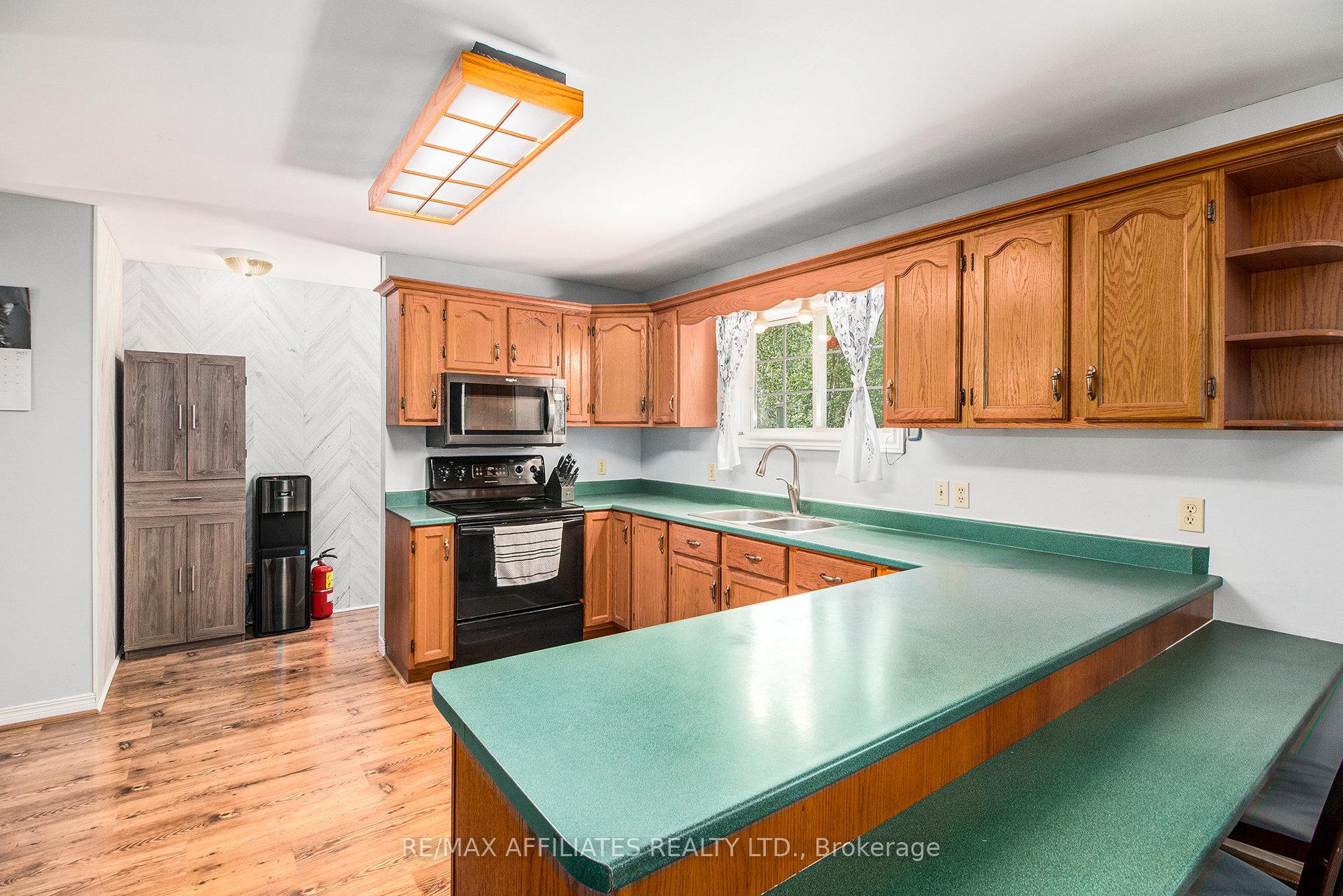 Photo 5 of 9674 Hall Road, Augusta, Augusta Twp — HOMEH