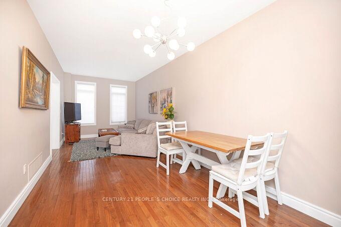 Photo 8 of 336 Cranston Park Avenue, Vaughan, Maple — HOMEH