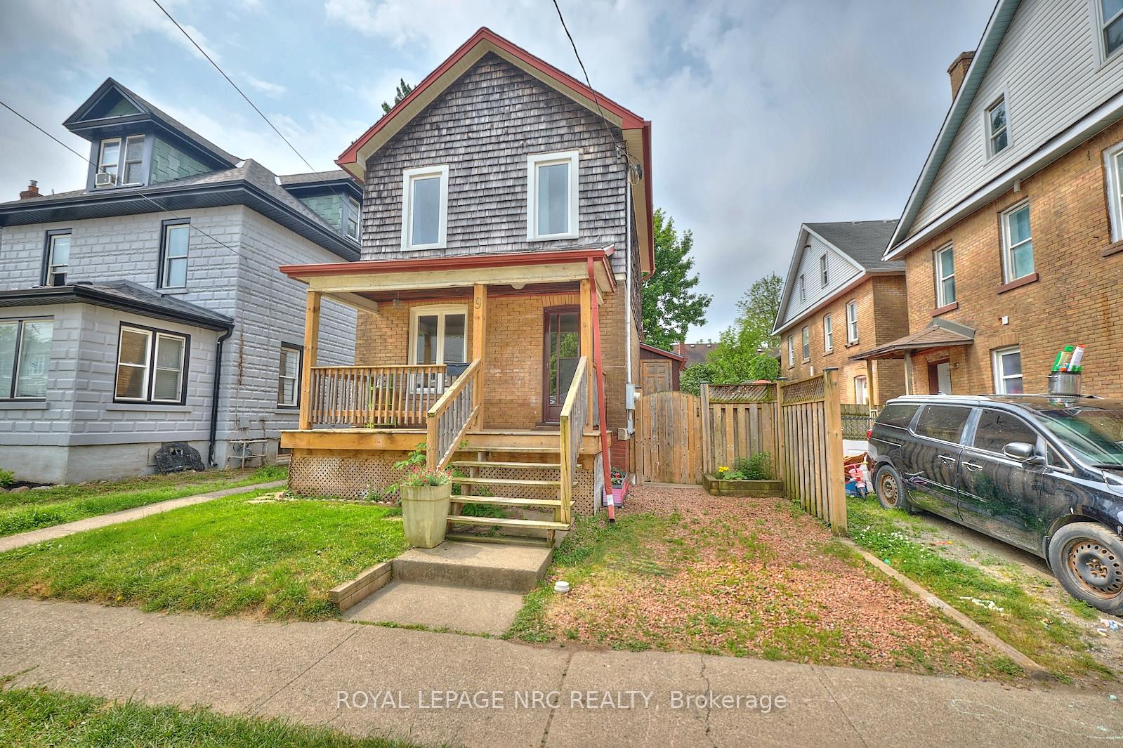 Photo 28 of 9 Asher Street, Welland, Welland Downtown — HOMEH