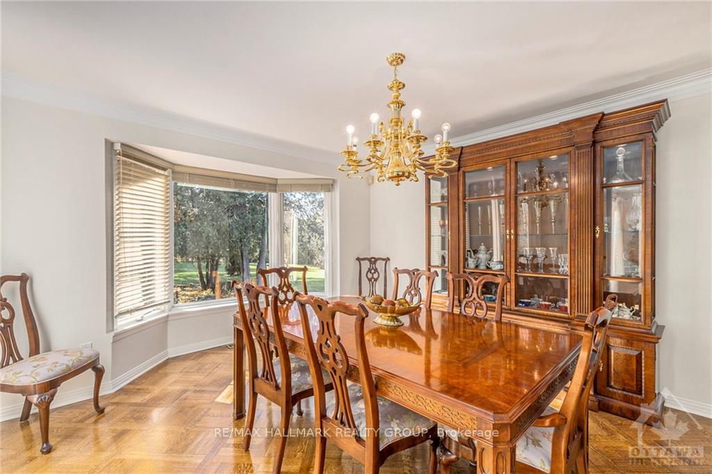 Photo 13 of 4 Timbercrest Ridge, Ottawa, Cedar Hill/Orchard Estates — HOMEH