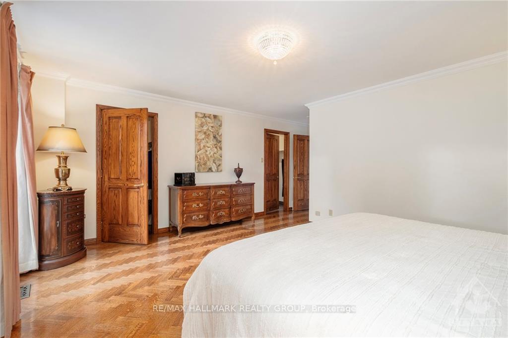 Photo 15 of 4 Timbercrest Ridge, Ottawa, Cedar Hill/Orchard Estates — HOMEH