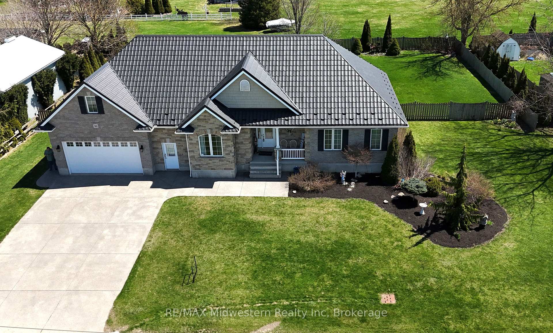 Photo 4 of 161 Brock Street, West Perth, Monkton — HOMEH