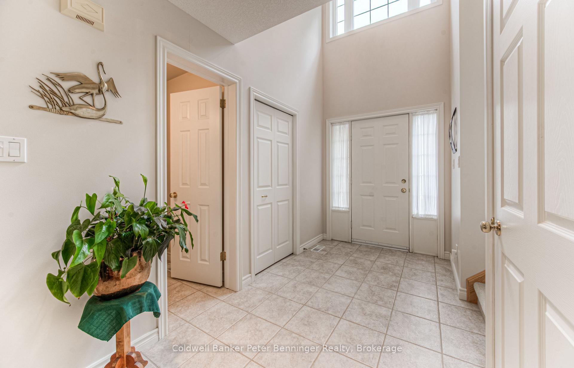 Photo 4 of 416 Forestlawn Road, Waterloo — HOMEH