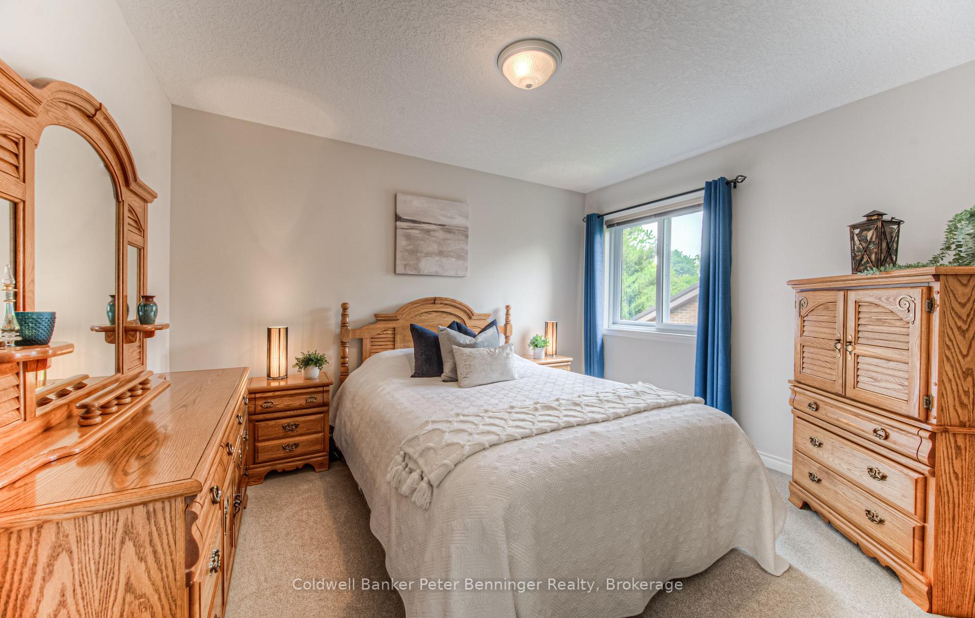 Photo 14 of 416 Forestlawn Road, Waterloo — HOMEH