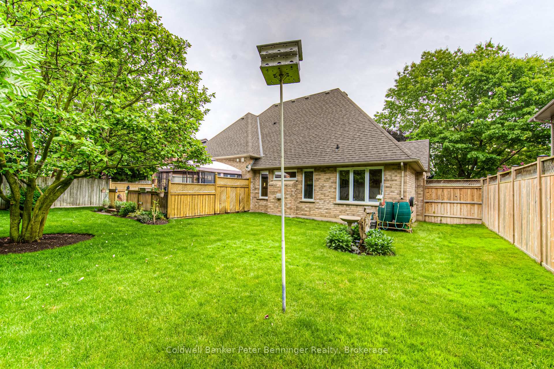 Photo 25 of 416 Forestlawn Road, Waterloo — HOMEH
