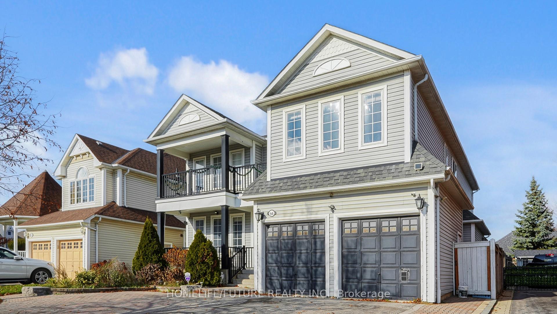 Photo 3 of 94 Carnwith Drive E, Whitby, Brooklin — HOMEH
