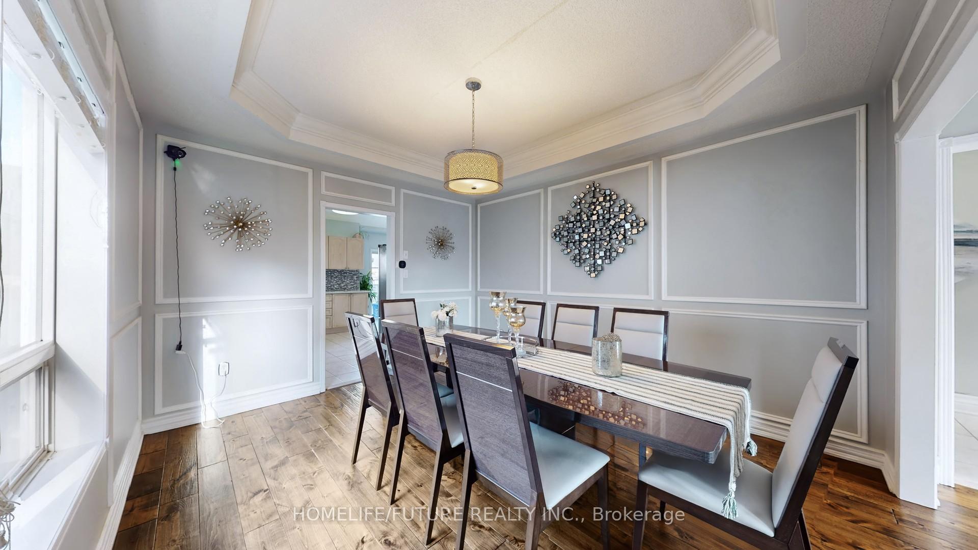 Photo 7 of 94 Carnwith Drive E, Whitby, Brooklin — HOMEH