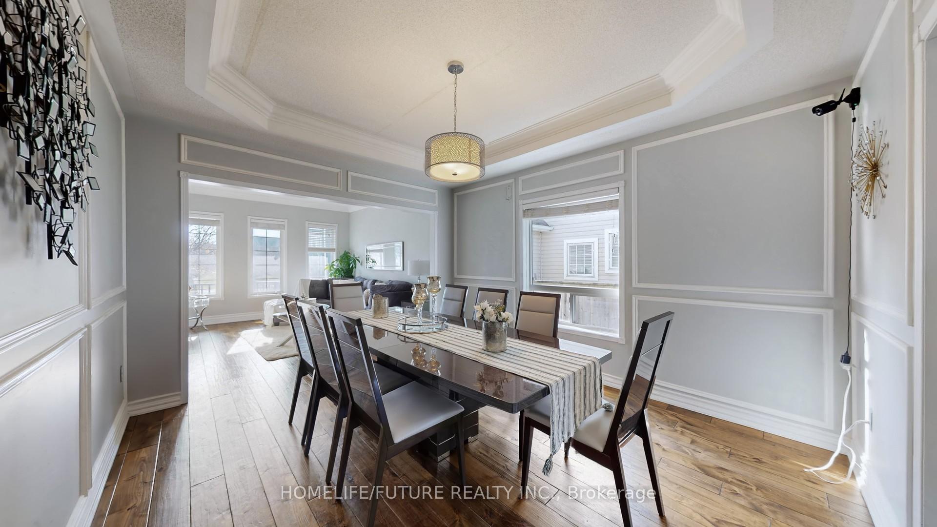 Photo 8 of 94 Carnwith Drive E, Whitby, Brooklin — HOMEH