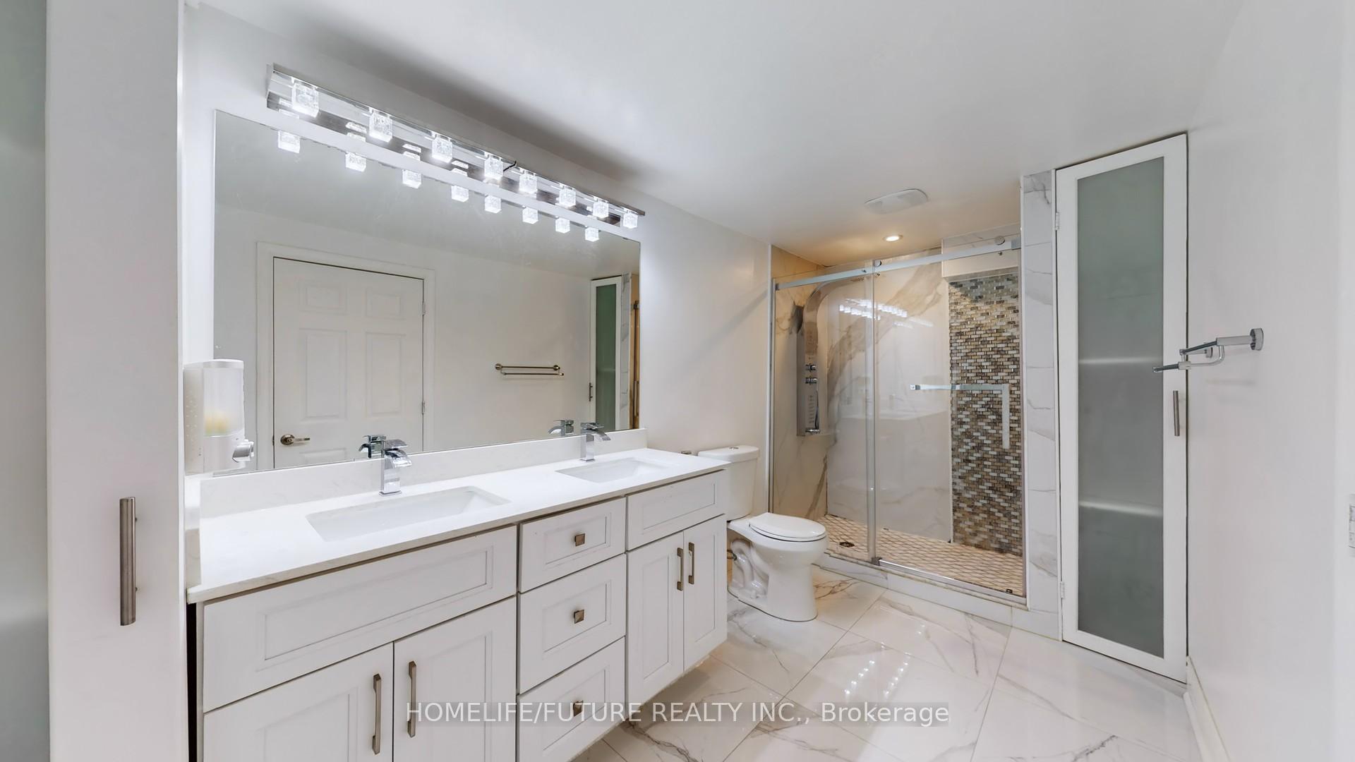 Photo 71 of 94 Carnwith Drive E, Whitby, Brooklin — HOMEH