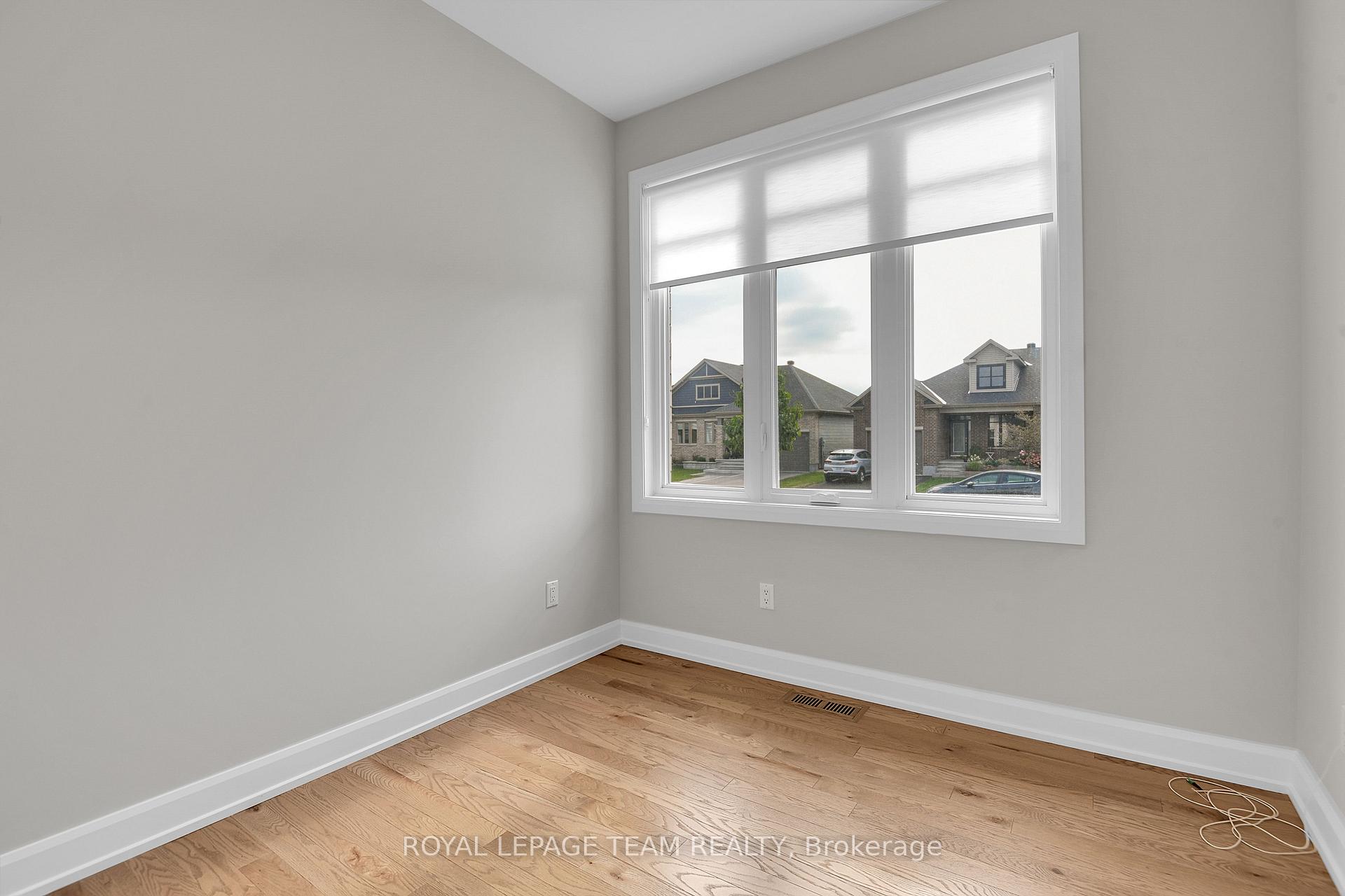 Photo 12 of 223 Macbeattie Drive, Arnprior — HOMEH