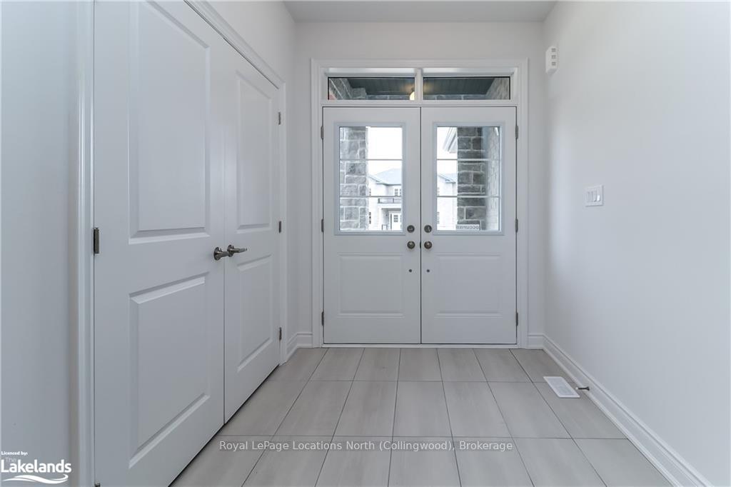 Photo 2 of 11 Amber Drive, Wasaga Beach — HOMEH