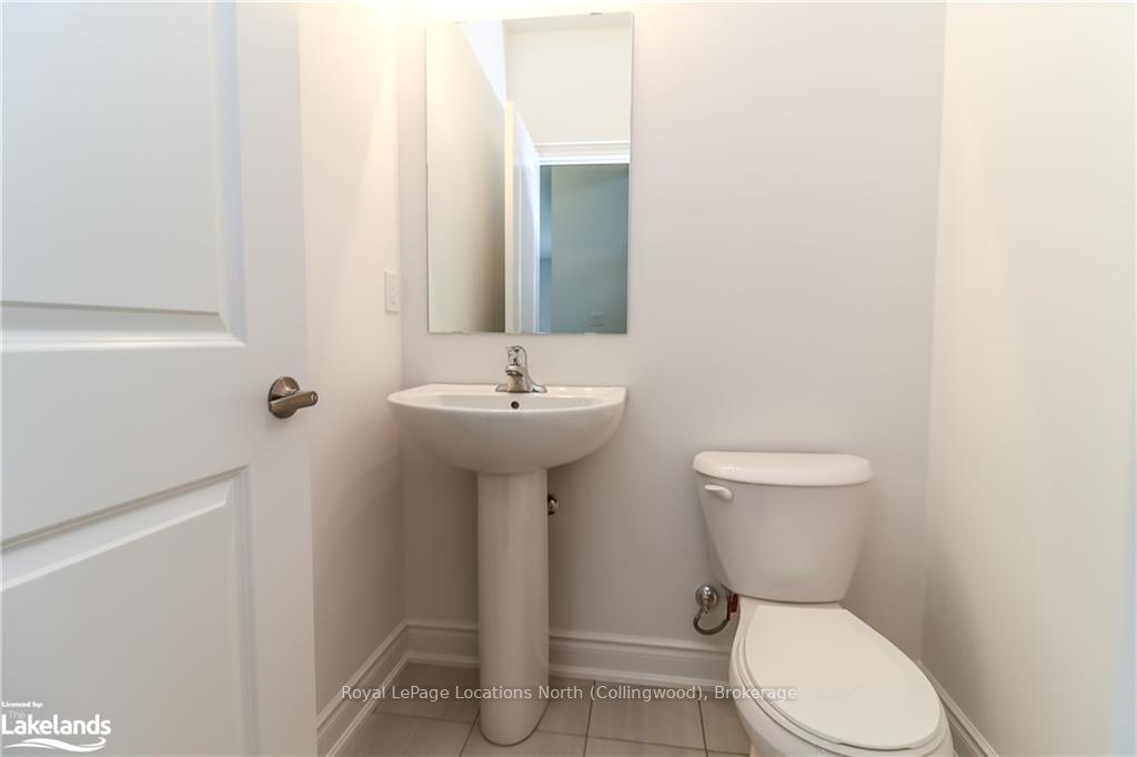 Photo 17 of 11 Amber Drive, Wasaga Beach — HOMEH