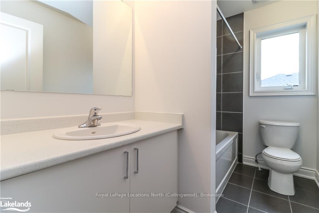 Photo 22 of 11 Amber Drive, Wasaga Beach — HOMEH