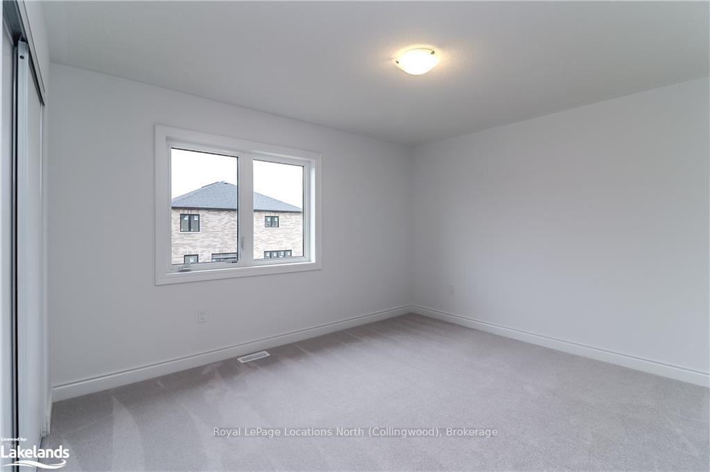 Photo 32 of 11 Amber Drive, Wasaga Beach — HOMEH